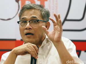 Budiman Sudjatmiko Tak Akan Mundur dari PDIP: Kalau Dipecat... Budiman Sudjatmiko Tak Akan Mundur dari PDIP: Kalau Dipecat...