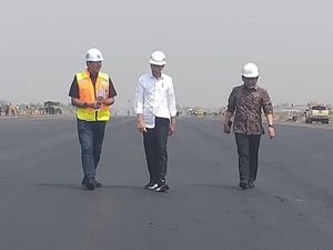 Ulang Tahun, Jokowi Tinjau Runway Baru di Bandara Soekarno-Hatta Ulang Tahun, Jokowi Tinjau Runway Baru di Bandara Soekarno-Hatta