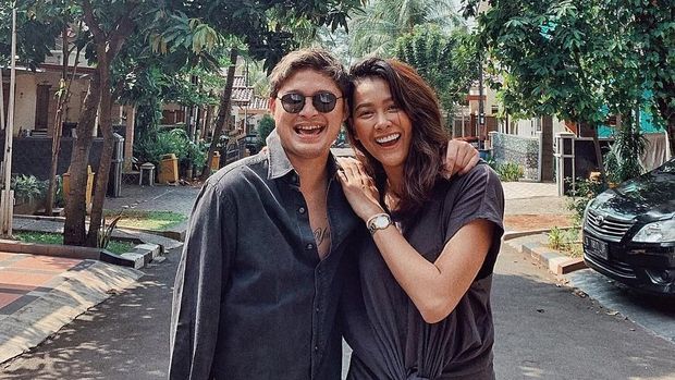 Syamsir Alam & Bunga Jelitha