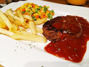Habitat Resto : Nongkrong Asyik Ditemani Empuk Juicy Tenderloin Steak Habitat Resto : Nongkrong Asyik Ditemani Empuk Juicy Tenderloin Steak