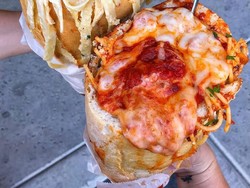 Sandwich Isi Daging Sudah Biasa, Kini Ada Sandwich Isi Aneka Pasta!