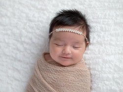 5 Tahap Tumbuh Kembang Bayi Usia 0-12 Bulan, Kenali Satu-satu