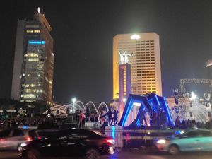 Panggung HUT DKI Sudah Berdiri, Lalin di Bundaran HI Tak Ditutup