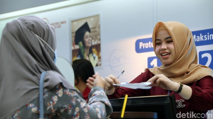 Lulusan Ini Dicari BCA! Cek Syarat Daftarnya Sekarang