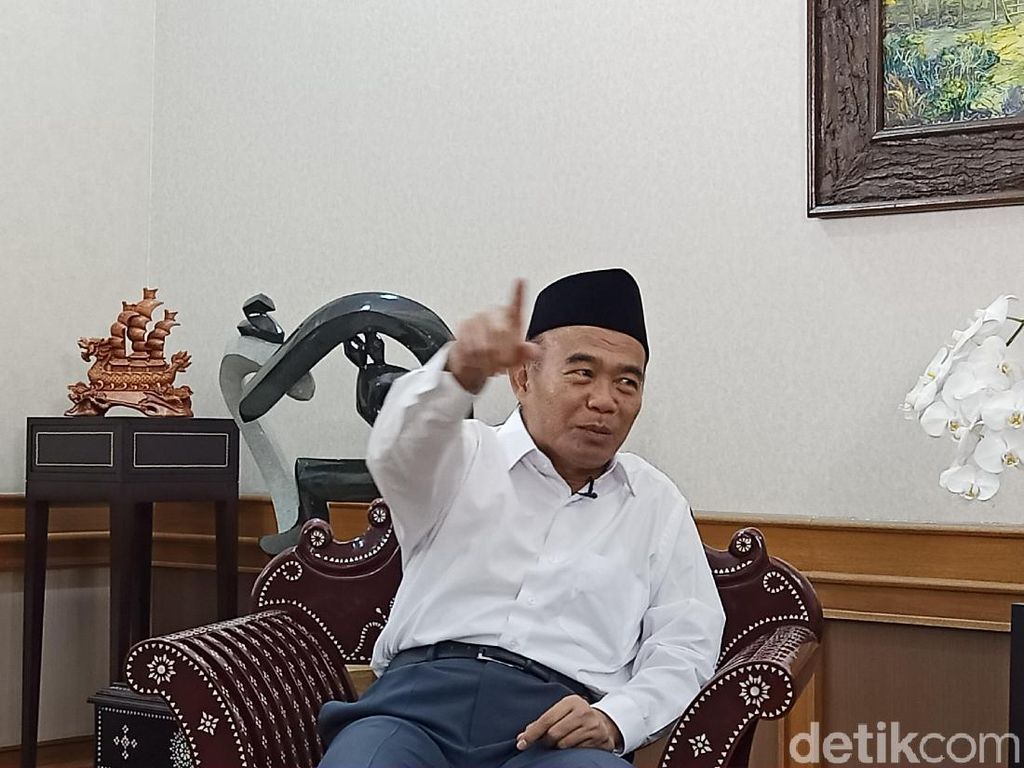 Mendikbud: Zonasi Hapus Kastanisasi Sekolah Mendikbud: Zonasi Hapus Kastanisasi Sekolah