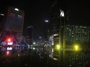 Warga Luar Jakarta Mengaku Terhibur dengan Acara Puncak HUT DKI Warga Luar Jakarta Mengaku Terhibur dengan Acara Puncak HUT DKI