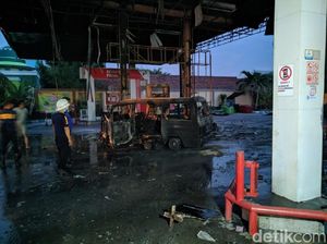 Kebakaran SPBU di Ponorogo Dipicu Sebuah Mobil Usai Pengisian BBM Kebakaran SPBU di Ponorogo Dipicu Sebuah Mobil Usai Pengisian BBM