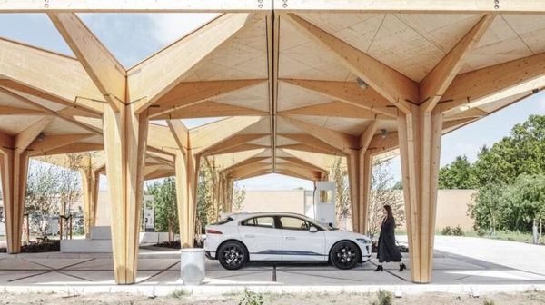 Stasiun Pengisian Mobil Listrik Ini Bisa Isi Daya Cuma 15 Menit