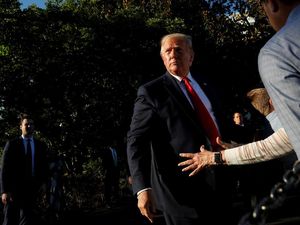 Trump Memveto Resolusi Kongres AS yang Blokir Penjualan Senjata ke Saudi Trump Memveto Resolusi Kongres AS yang Blokir Penjualan Senjata ke Saudi
