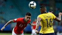 Chile dan Ekuador bertanding di Arena Fonte Nova, Sabtu (22/6/2019) pagi WIB. (Foto: Felipe Oliveira/Getty Images)