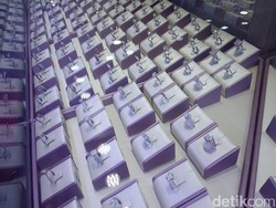 Cerita Calon Pengantin Berburu Cincin Kawin ke Cikini