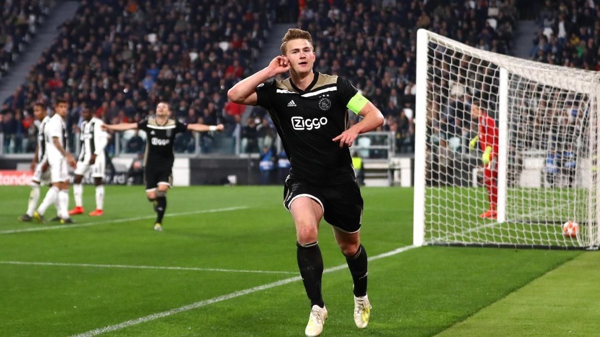 Juventus kini terdepan mendapatkan tanda tangan Matthijs de Ligt. (Foto: Michael Steele/Getty Images)