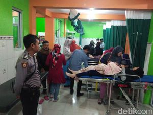 9 Korban Keracunan Usai Santap Gulai Ayam di Ponorogo Masih Dirawat 9 Korban Keracunan Usai Santap Gulai Ayam di Ponorogo Masih Dirawat