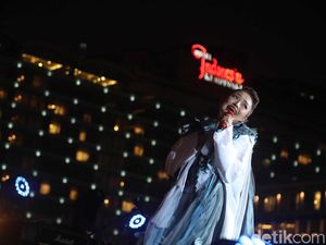 Cara Siti Badriah Atasi Cekcok Jelang Pernikahan