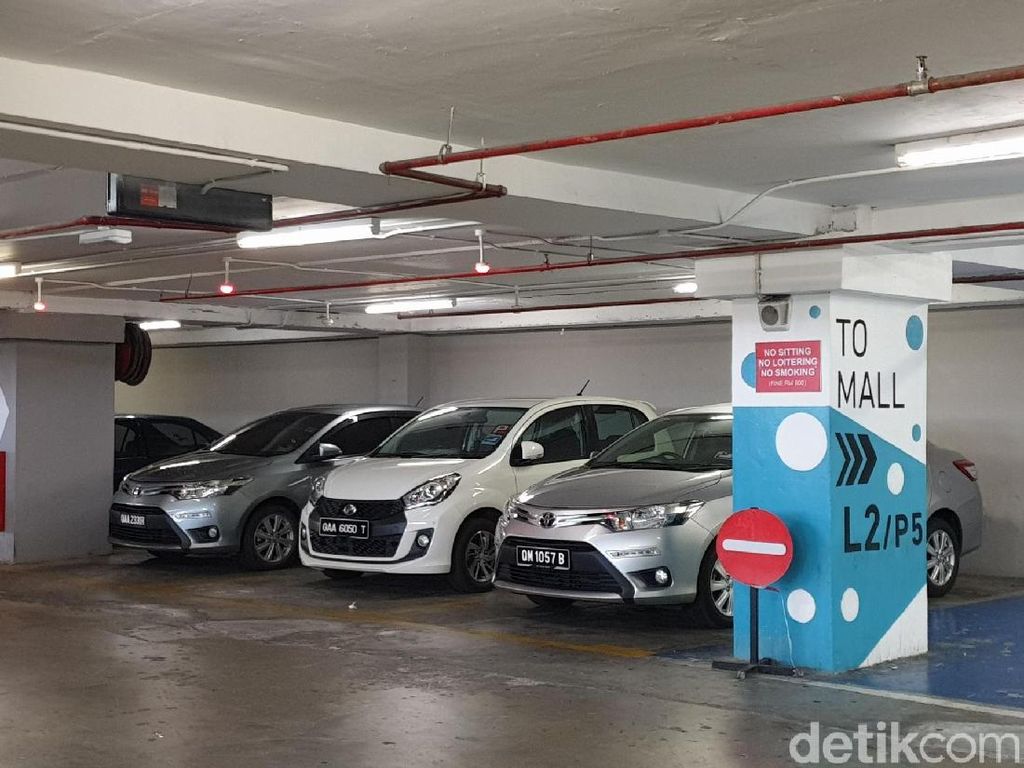 Segini Tarif Parkir Mobil di Mall Malaysia Segini Tarif Parkir Mobil di Mall Malaysia