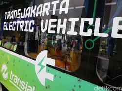 Bukan Mobil Pribadi, Harusnya Kendaraan Umum Dulu yang Pakai Listrik