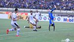Jamu Madura United, Persib Petik Hasil Imbang