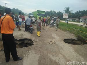 Ini Titik Jalan Nasional yang Rusak di Kabupaten Kampar Riau Ini Titik Jalan Nasional yang Rusak di Kabupaten Kampar Riau