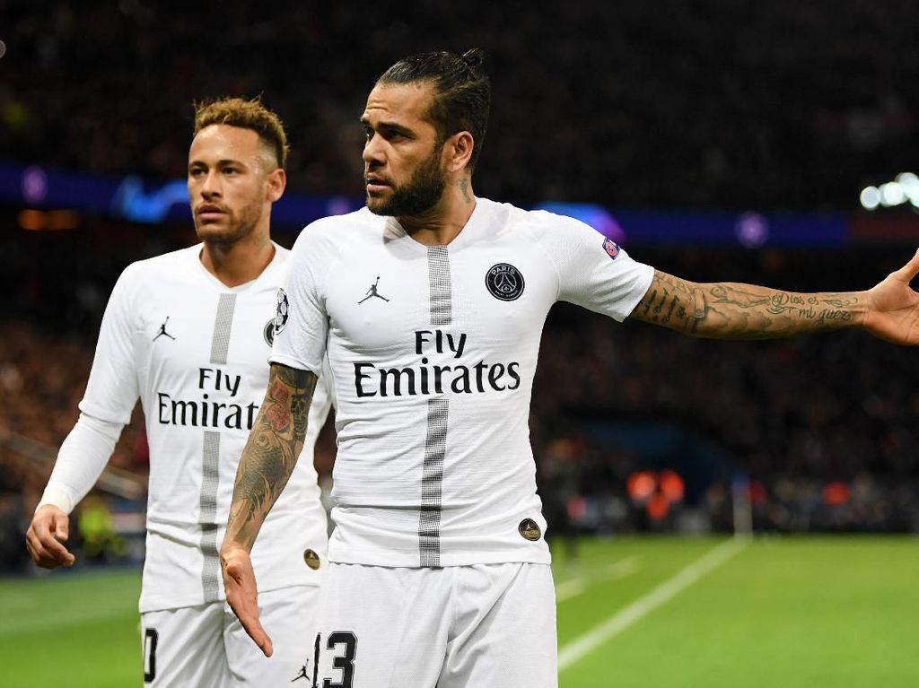 Akankah Neymar dan Dani Alves Reuni Bareng Messi Lagi? Akankah Neymar dan Dani Alves Reuni Bareng Messi Lagi?