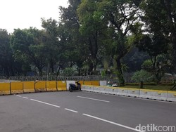 Jalan Medan Merdeka Barat Ditutup