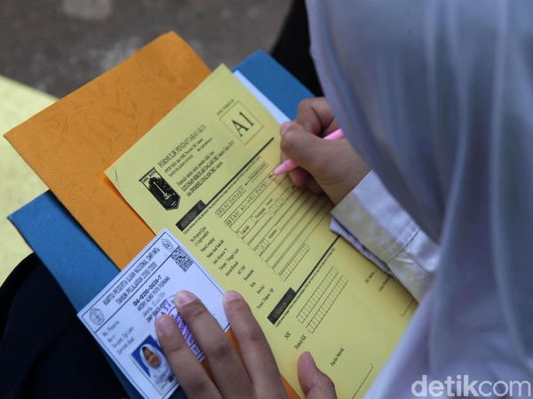 SMAN 34 Jakarta Diserbu Calon Siswa