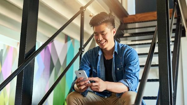 Deretan Ponsel Android Kelas Menengah Terkencang di Dunia