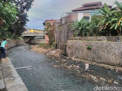 Pemkab Ciamis Tata Kawasan Kumuh Sungai Cileueur Jadi Tempat Wisata
