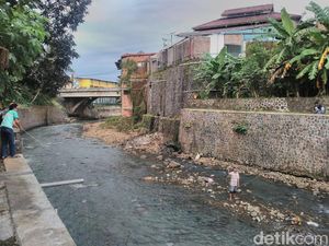 Pemkab Ciamis Tata Kawasan Kumuh Sungai Cileueur Jadi Tempat Wisata Pemkab Ciamis Tata Kawasan Kumuh Sungai Cileueur Jadi Tempat Wisata