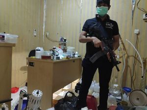 Olah TKP Home Industry Narkoba di Jakbar, Polisi Sita 1 Kg Prekusor Sabu