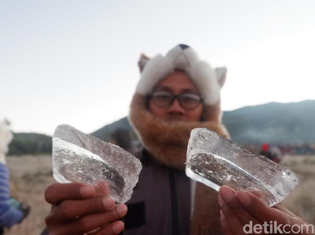 Suhu Dingin Diprediksi Mencapai Puncak Saat Dieng Culture Festival Suhu Dingin Diprediksi Mencapai Puncak Saat Dieng Culture Festival
