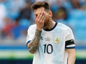 Argentina Menang dan Lolos, tapi Messi Kurang Menggigit
