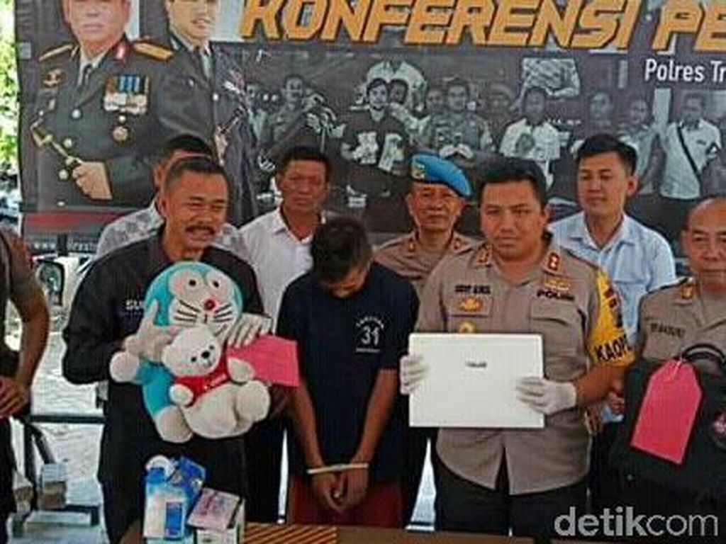 Pria di Trenggalek Nekat Curi Boneka Doraemon, Ternyata Ini Alasannya Pria di Trenggalek Nekat Curi Boneka Doraemon, Ternyata Ini Alasannya