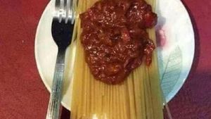 Kekurangan Bahan Makanan, Menu Hidangan Menyedihkan di Twitter Bikin Ngakak