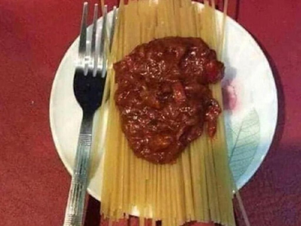 Kekurangan Bahan Makanan, Menu Hidangan Menyedihkan di Twitter Bikin Ngakak Kekurangan Bahan Makanan, Menu Hidangan Menyedihkan di Twitter Bikin Ngakak