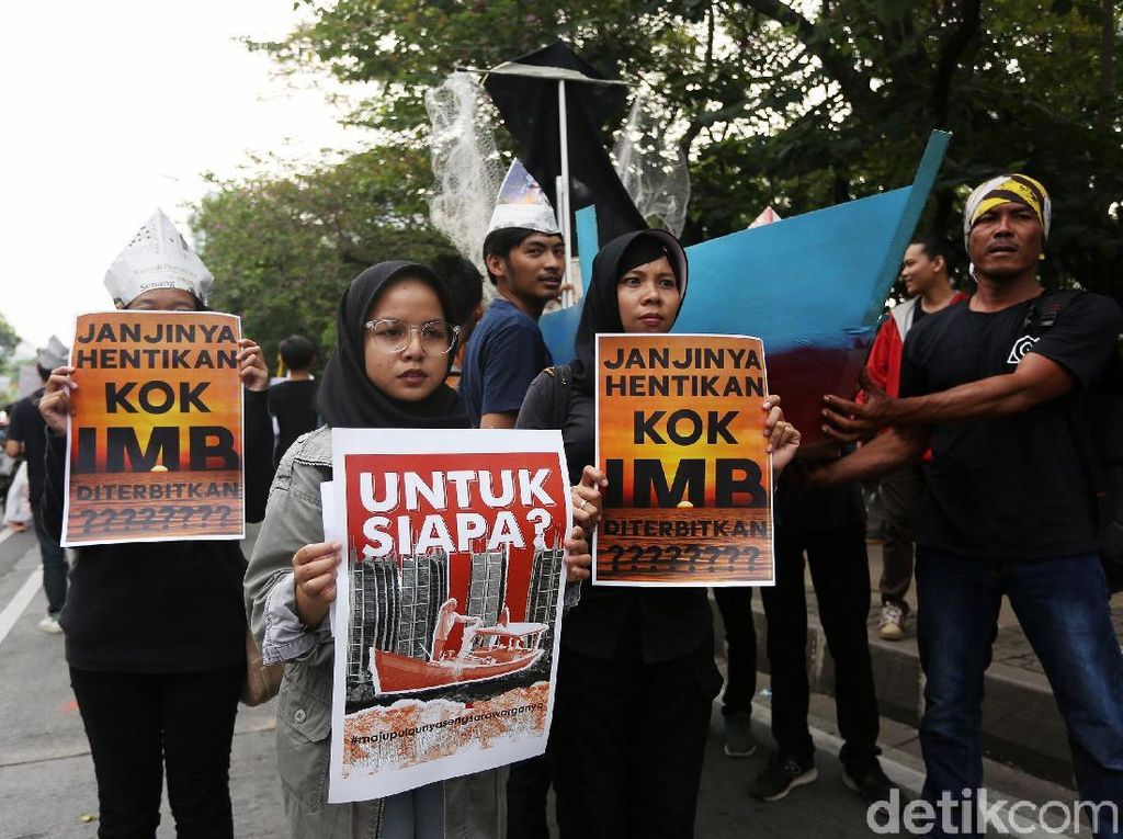 Dilema Pemanfaatan Pulau Reklamasi Dilema Pemanfaatan Pulau Reklamasi