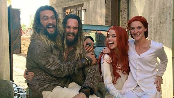 Kelakuan Konyol Jason Momoa sampai Angelina Jolie saat Santai di Sela Syuting