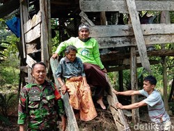 Video: Gubuk Reyot Lansia di Polman Dibongkar