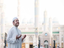 BRI Fasilitasi BPKH Sediakan Uang Riyal bagi Jemaah Haji BRI Fasilitasi BPKH Sediakan Uang Riyal bagi Jemaah Haji