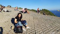 Foto: Senja Romantis di Bukit Watugupit, Bantul