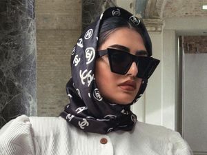 Potret Model dengan Masa Lalu Kelam, Viral karena Foto Bikininya Tak Diedit Potret Model dengan Masa Lalu Kelam, Viral karena Foto Bikininya Tak Diedit