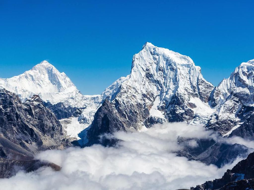 Parahnya Pemanasan Global, Es Himalaya Pun Mencair Parahnya Pemanasan Global, Es Himalaya Pun Mencair