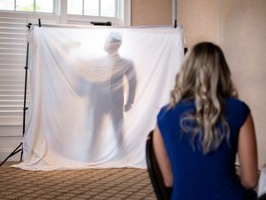 Miliuner Misterius Cari Istri, Dibuat Seperti Reality Show Bachelor Miliuner Misterius Cari Istri, Dibuat Seperti Reality Show Bachelor
