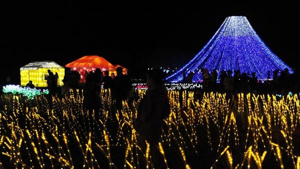 Terhanyut Keindahan Festival Cahaya di Bali