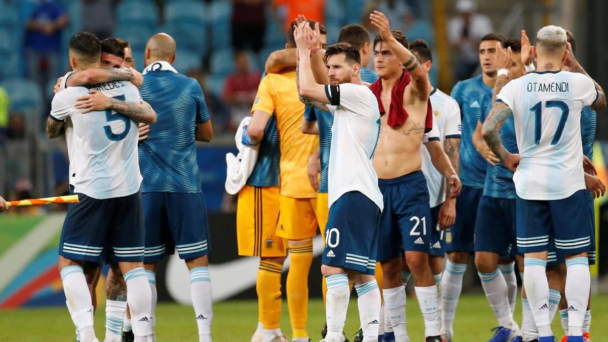 Argentina lolos ke perempatfinal Copa America 2019 usai menang atas Qatar (Foto: Diego Vara/Reuters)