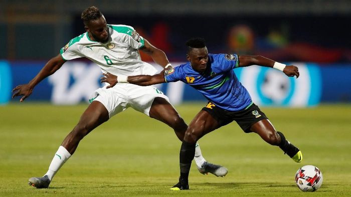 Hasil Piala Afrika 2019: Senegal 2-0 Tanzania. (Foto: Amr Abdallah Dalsh / Reuters)