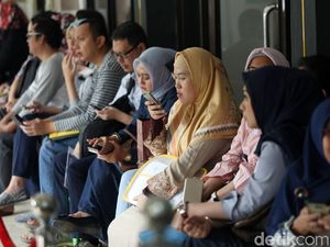Keluhan Ortu Imbas Syarat Usia PPDB DKI: Masa Anak Saya Nganggur Dulu Setahun? Keluhan Ortu Imbas Syarat Usia PPDB DKI: Masa Anak Saya Nganggur Dulu Setahun?