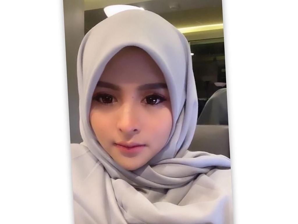 Gadis Ring MMA Ini Berhijab, Siva Aprilia Ungkap Kerinduan Gadis Ring MMA Ini Berhijab, Siva Aprilia Ungkap Kerinduan
