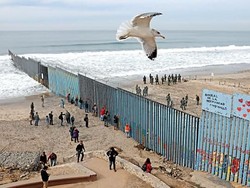 Kritik Trump, Ada Mural Perdamaian di Perbatasan AS dan Meksiko