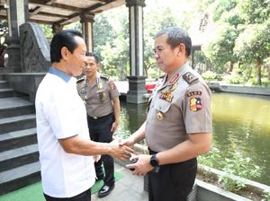 Jelang HUT Bhayangkara Ke-73, Perwira Polri Kunjungi Para Mantan Kapolri