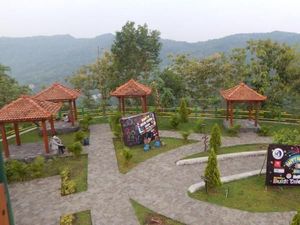 Bukit Teletubbies dari Yogya